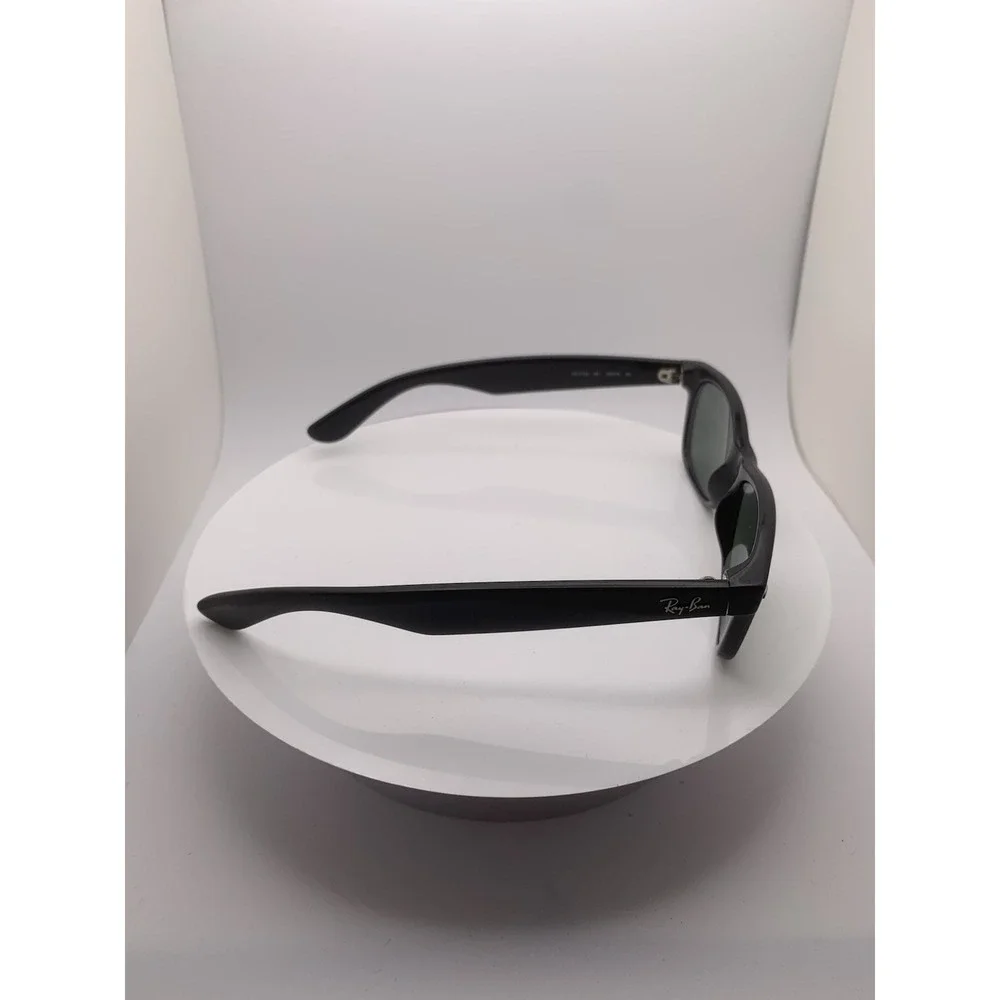 Ray Ban RB2132 901 3N Black Sunglasses 52-18 Frames Only